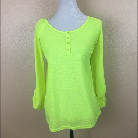Ya Los Angeles Tops - ⬇️$16 Ya Los Angeles bright yellow blouse size M